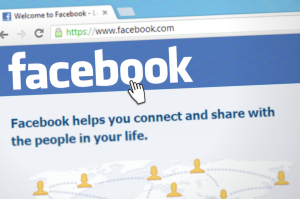 facebook-76532_960_720
